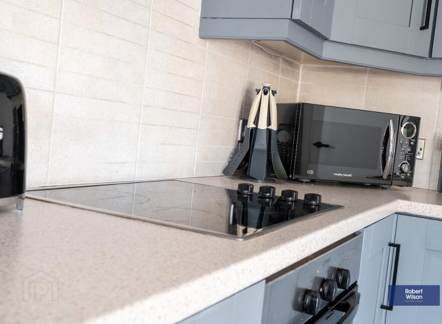 2 Demesne View, Moira, BT67 0WQ
