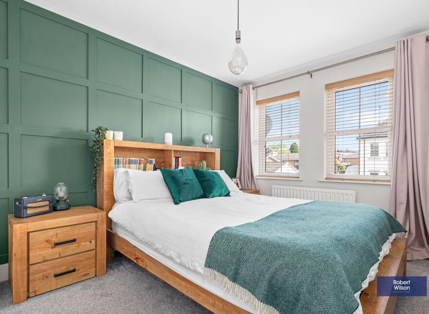 2 Demesne View, Moira, BT67 0WQ