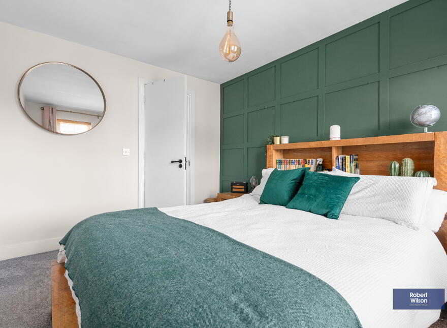 2 Demesne View, Moira, BT67 0WQ
