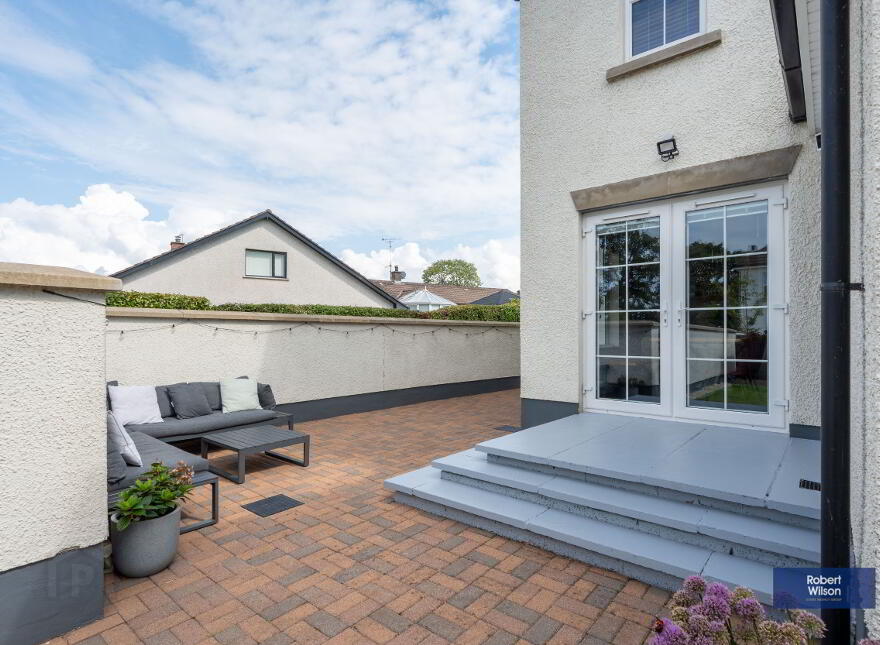 2 Demesne View, Moira, BT67 0WQ