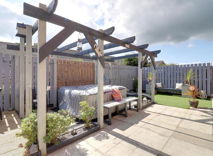 46 St. Andrews Drive, Ballyhalbert, Newtownards, BT22 1TL