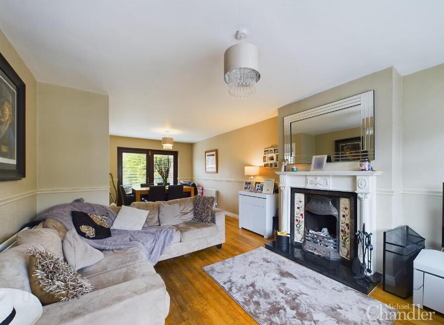 45 Lough Moss Park, Carryduff, BT8 8PD