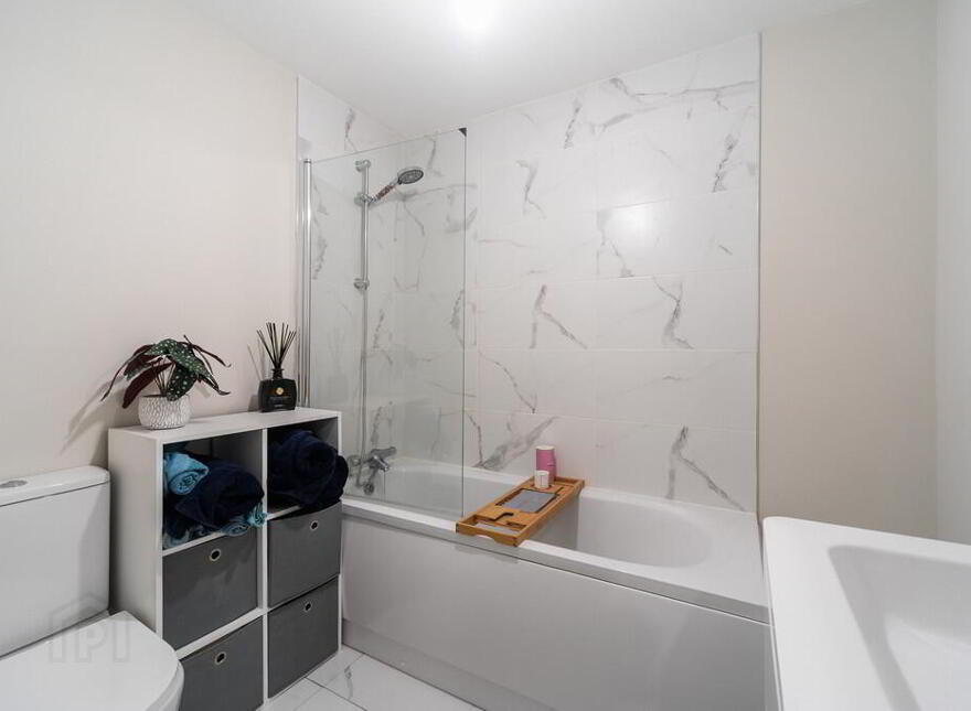 3 Ebrington Hall, 149 Upper Newtownards Road, Belfast, BT4 3HX