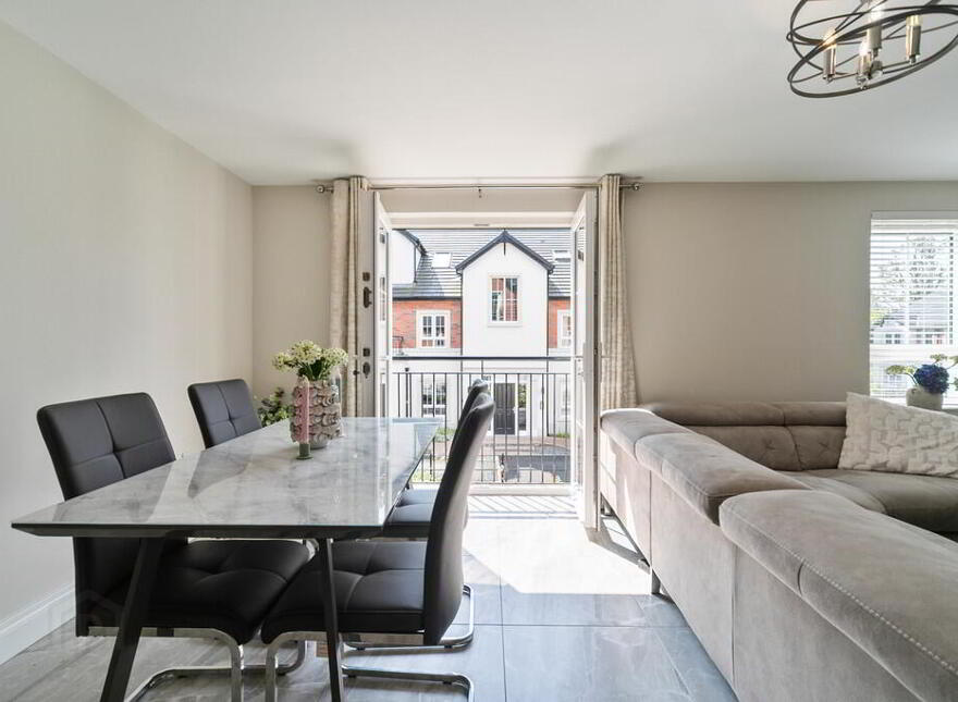 3 Ebrington Hall, 149 Upper Newtownards Road, Belfast, BT4 3HX