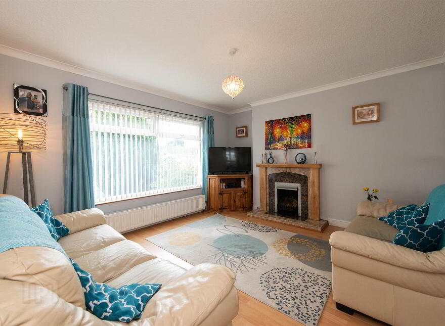 3 Moyra Close, Saintfield, BT24 7BQ