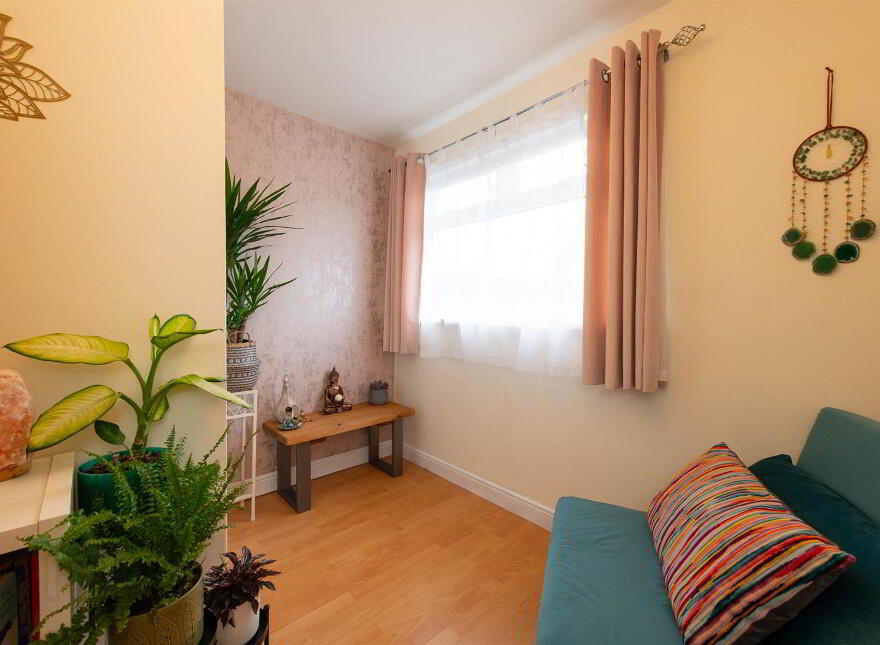 3 Moyra Close, Saintfield, BT24 7BQ