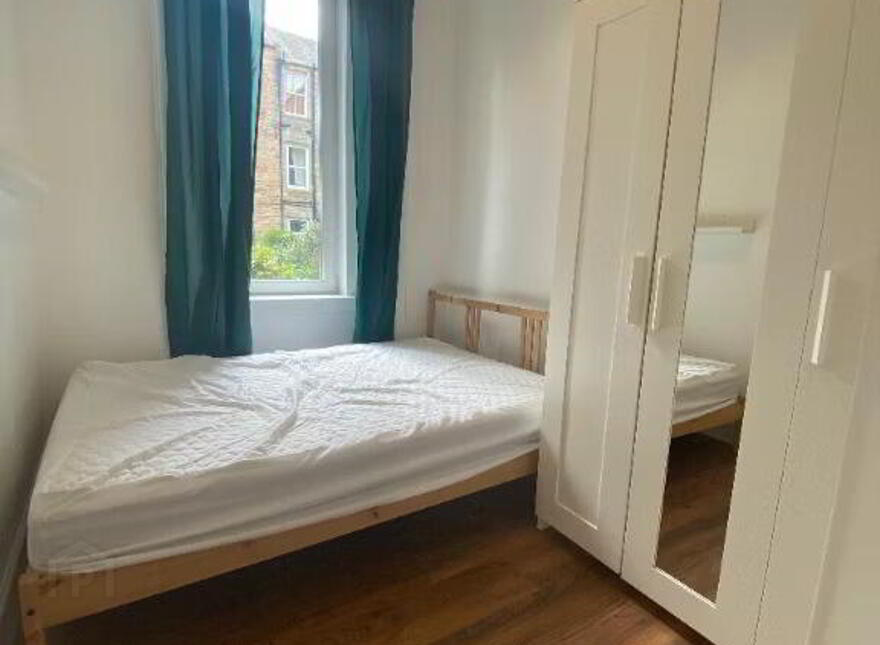 4 McNeil Street, Edinburgh, EH11 1JN