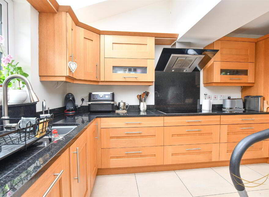 11 Glenross Park, Newtownabbey, BT36 5GN
