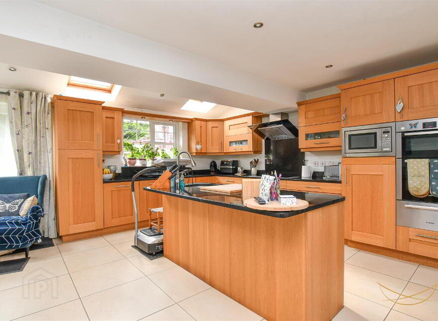 11 Glenross Park, Newtownabbey, BT36 5GN