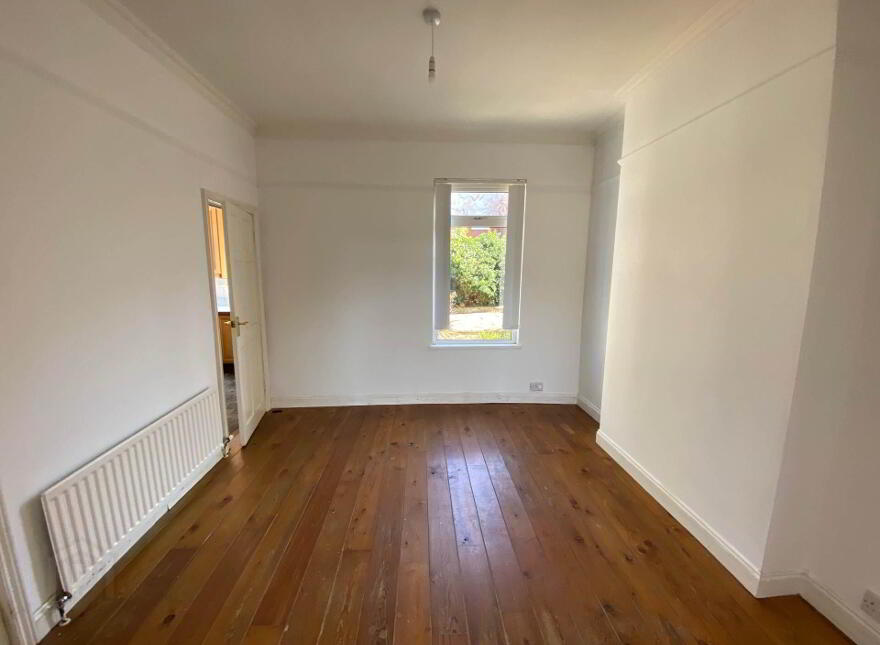 9 Devon Parade, Sydenham, Belfast, BT4 1LT