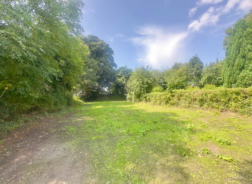 Pump Street, Carrigans, P93PF34