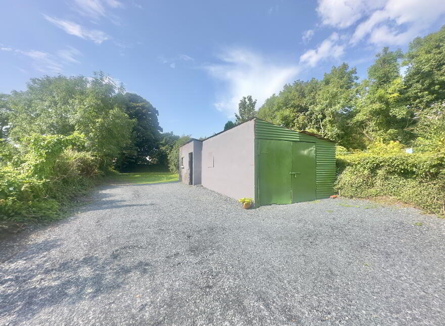 Pump Street, Carrigans, P93PF34