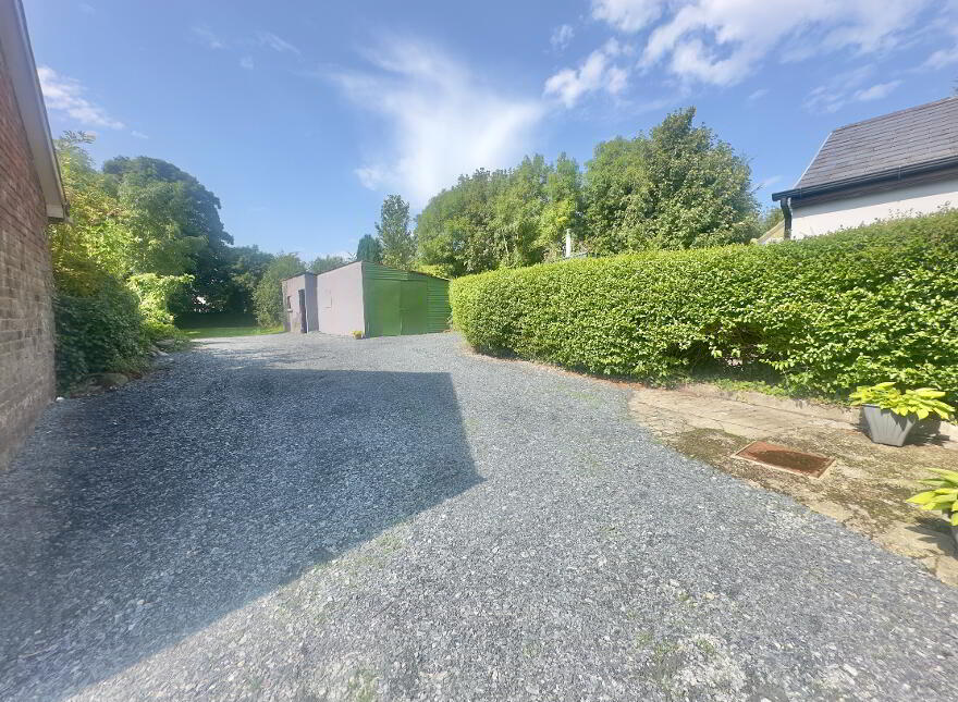 Pump Street, Carrigans, P93PF34