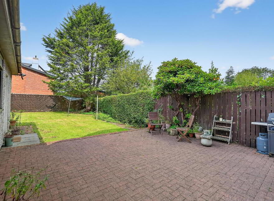 65 Diamond Gardens, Belfast, BT10 0HE