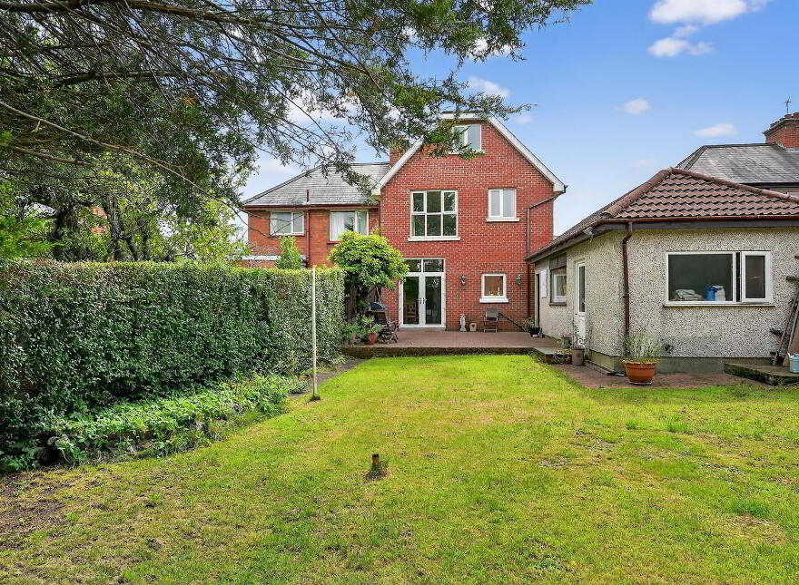 65 Diamond Gardens, Belfast, BT10 0HE