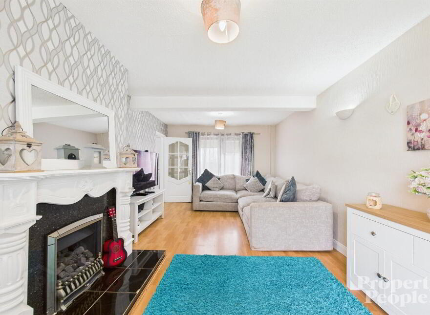 3 New Barnsley Green, Belfast, BT12 7HS