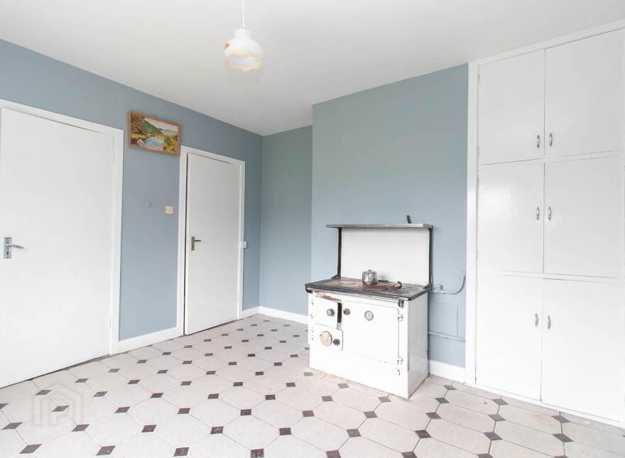 Rosduff, Aughnacliffe, N39E122
