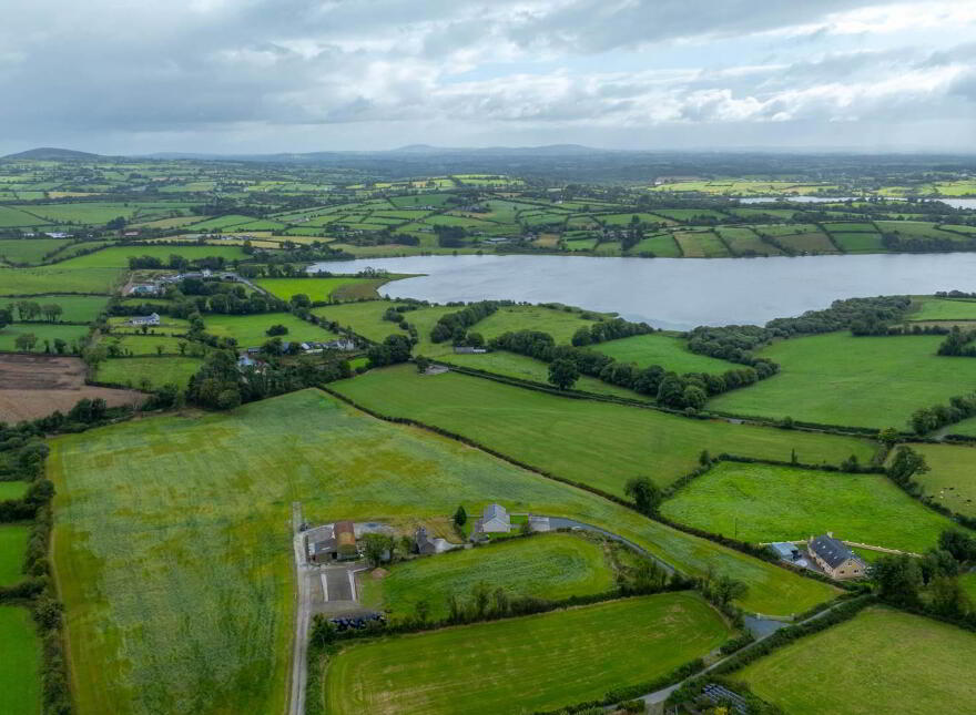 Rosduff, Aughnacliffe, N39E122