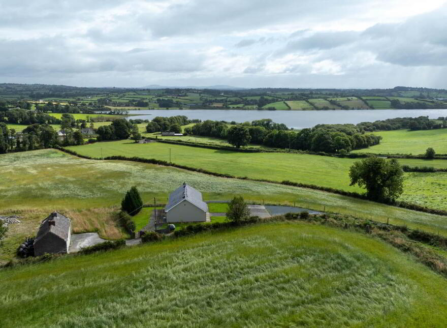 Rosduff, Aughnacliffe, N39E122