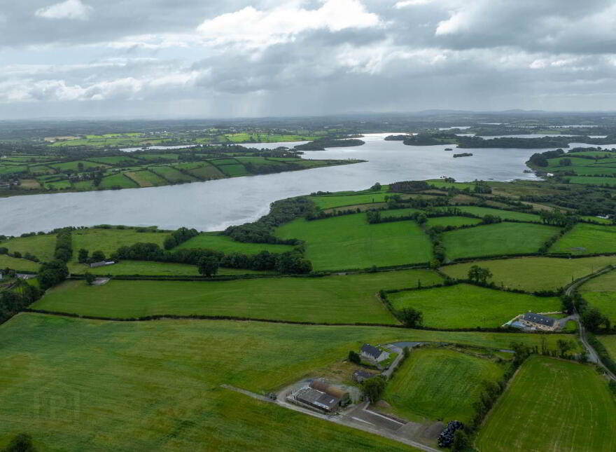 Rosduff, Aughnacliffe, N39E122