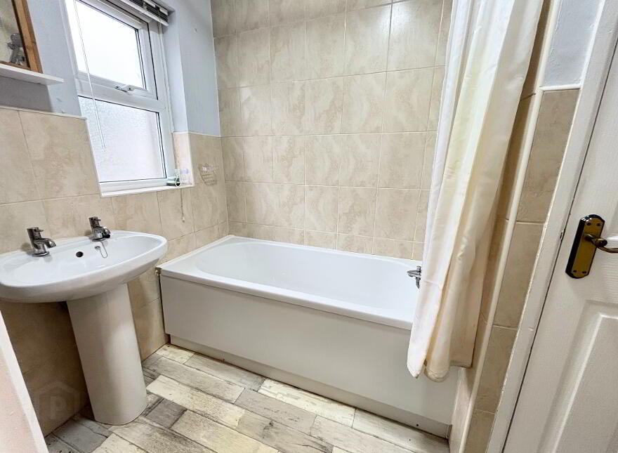 1 Clarence Street, Ballymena, BT43 5DP