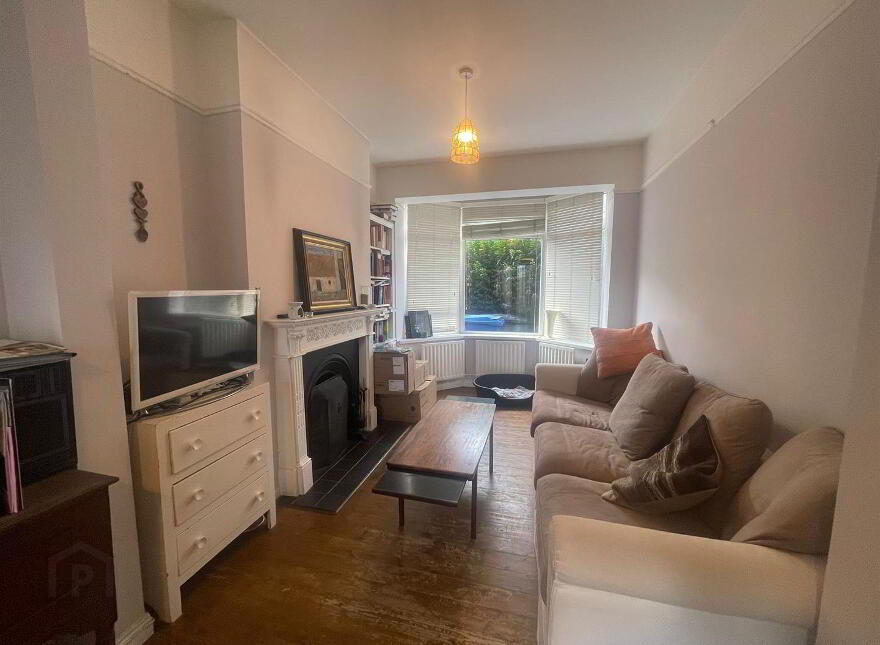 92 Downshire Road, Holywood, BT18 9LY