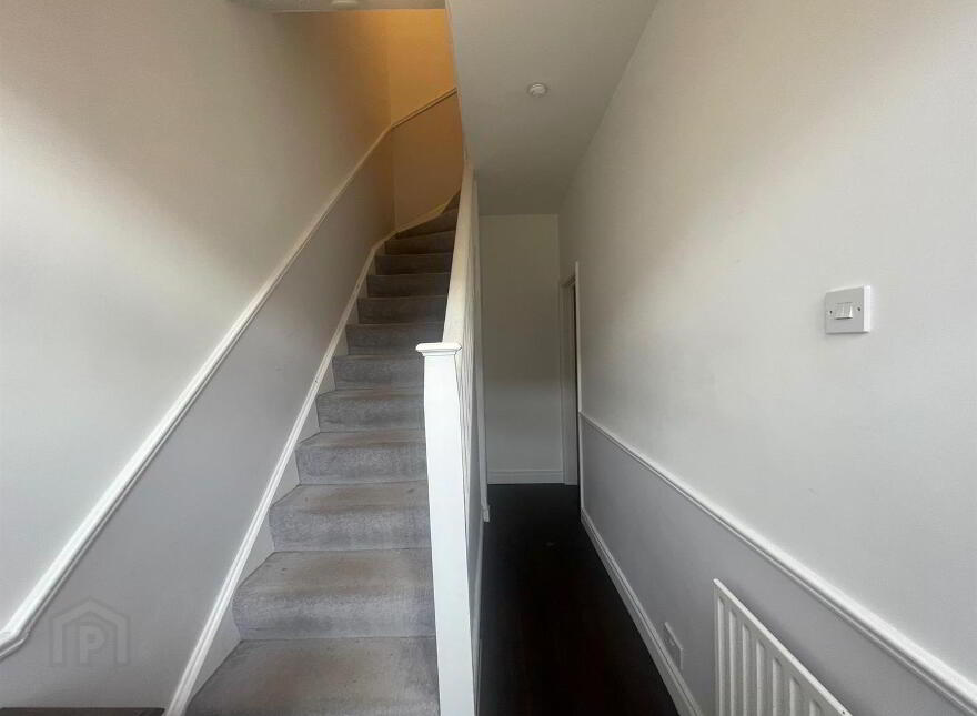 92 Downshire Road, Holywood, BT18 9LY