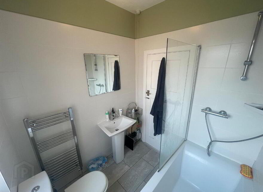 92 Downshire Road, Holywood, BT18 9LY