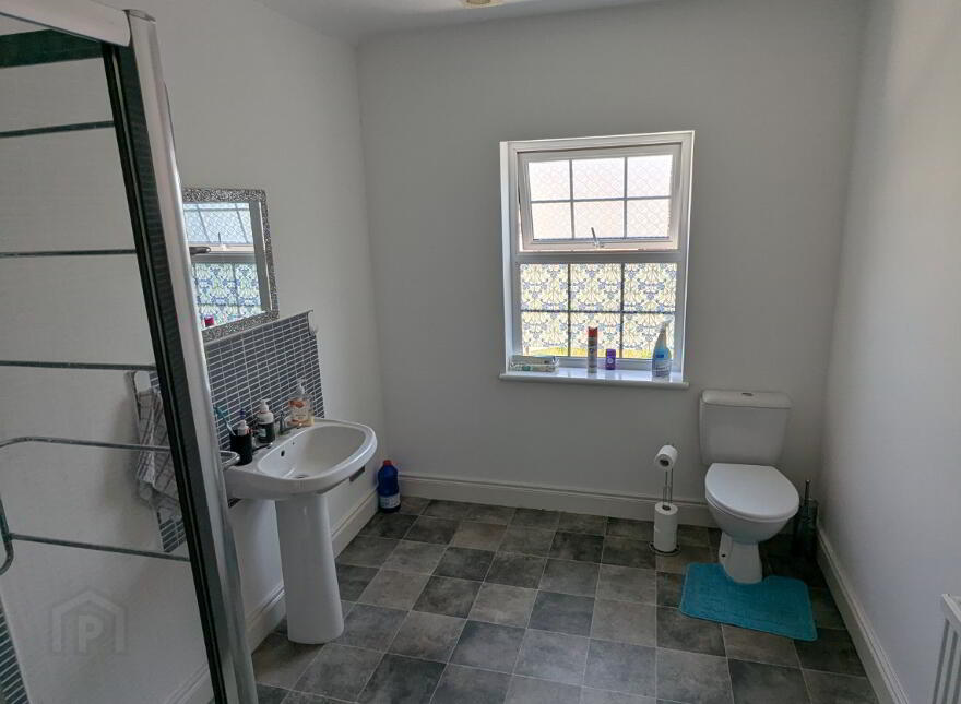 Room To Let, 177 Thomas Street, Portadown, BT62 3BE