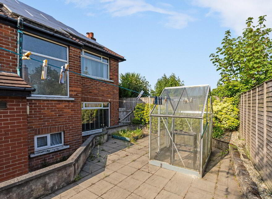 52 Richhill Park, Belfast, BT5 6HG