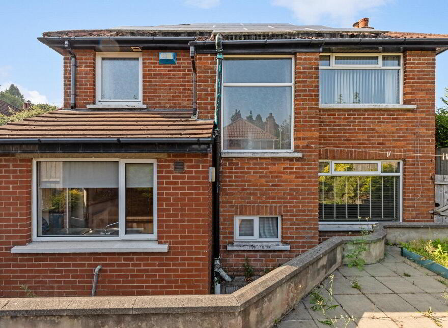52 Richhill Park, Belfast, BT5 6HG