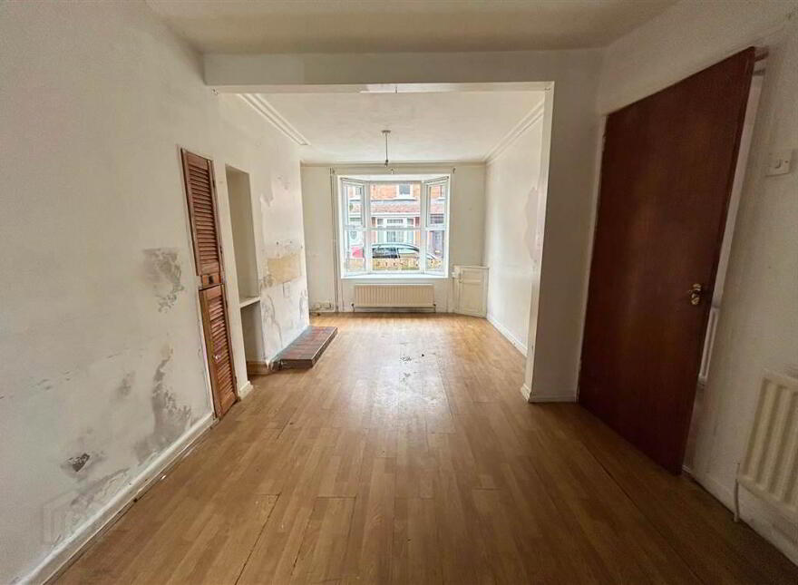 20 Oakmount Drive, Belfast, BT15 3RE