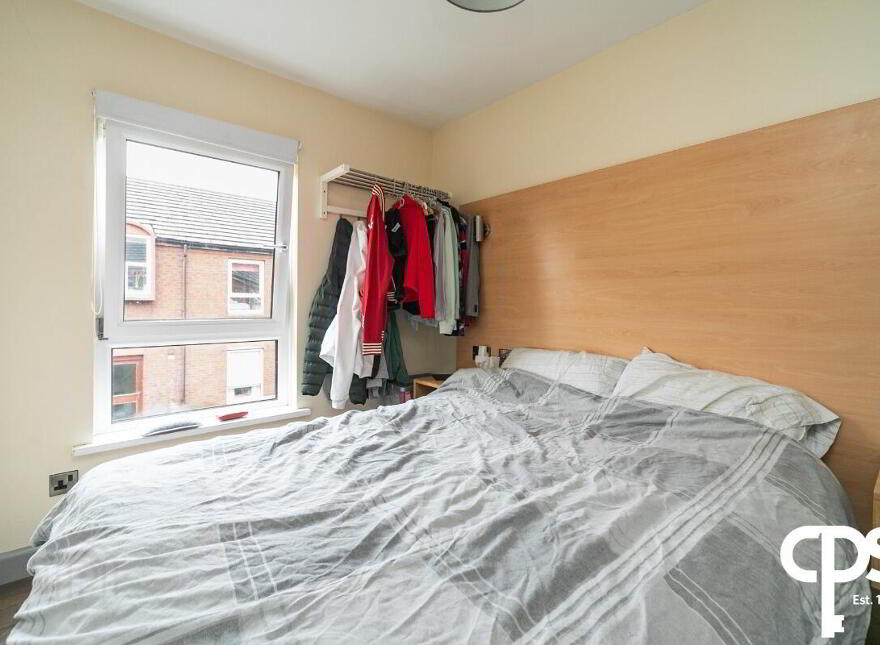 8 Salisbury Court, Belfast, BT7 1DD