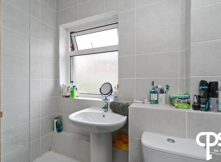 8 Salisbury Court, Belfast, BT7 1DD