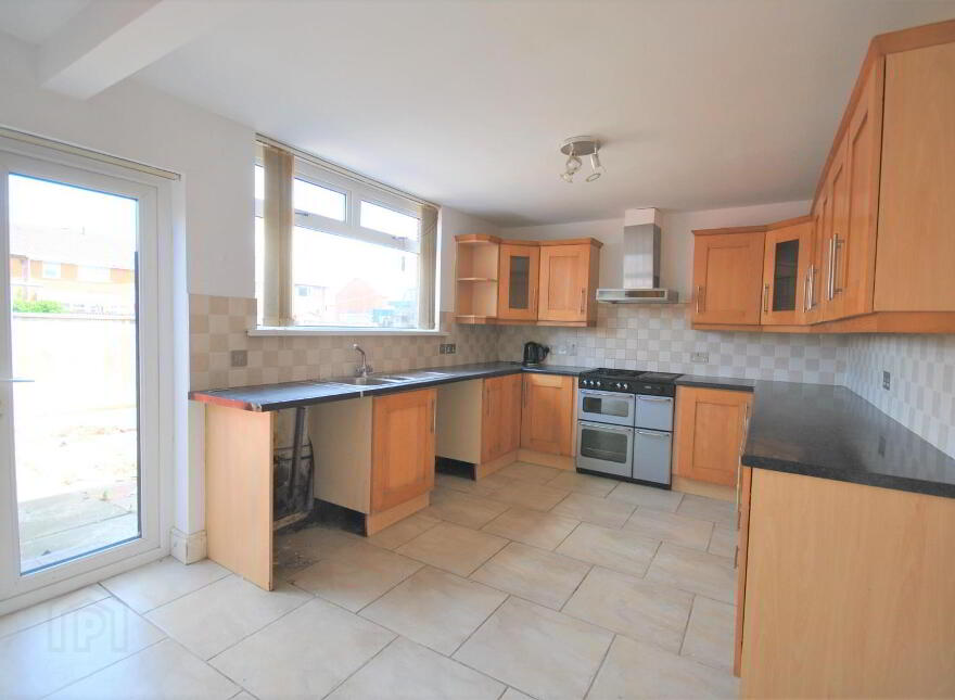 105 Blenheim Drive, Newtownards, BT23 4QZ