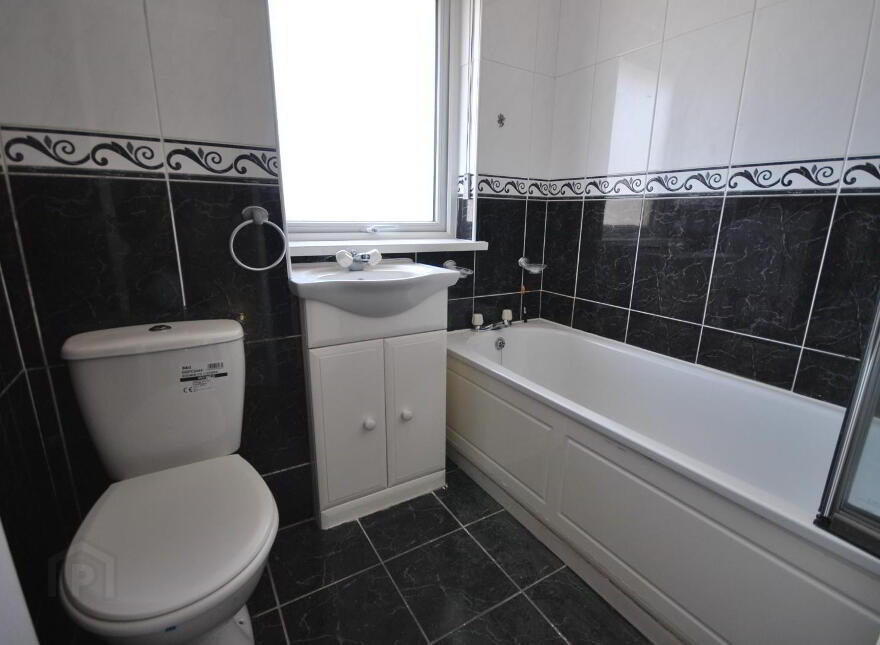 105 Blenheim Drive, Newtownards, BT23 4QZ