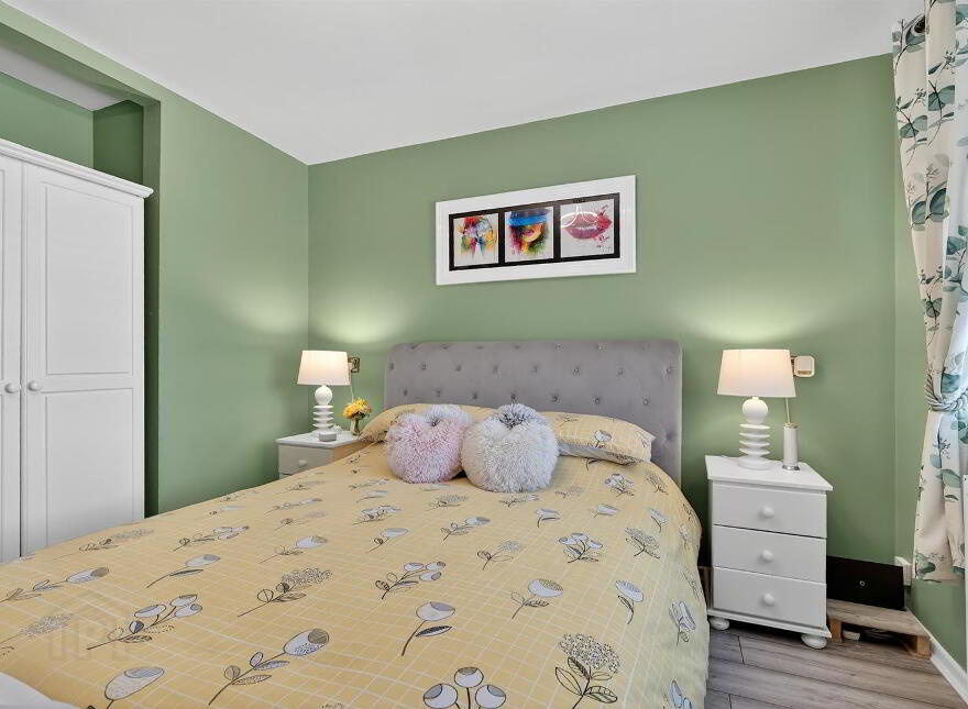 5 Finch Place, Belfast, BT9 6TR