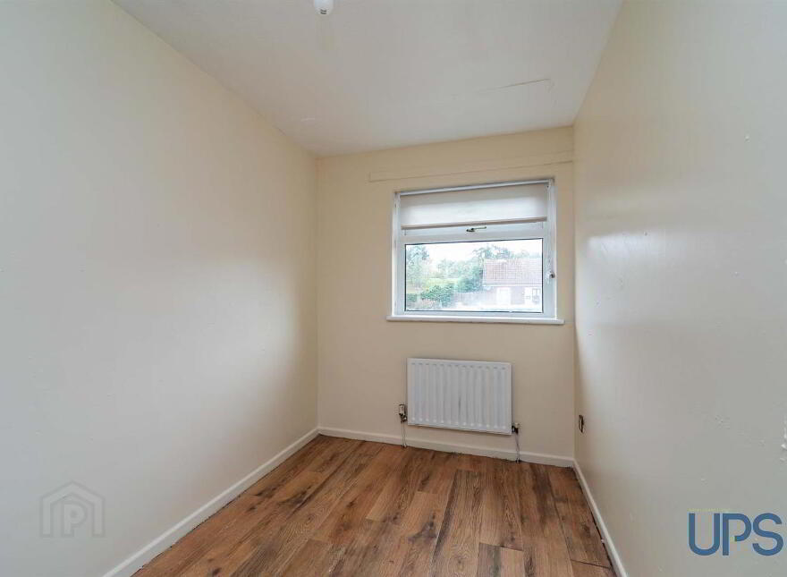 18 Woodside View, Poleglass, Belfast, BT17 0ST