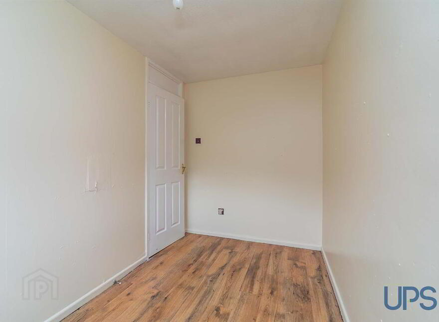 18 Woodside View, Poleglass, Belfast, BT17 0ST