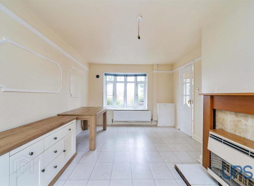 18 Woodside View, Poleglass, Belfast, BT17 0ST