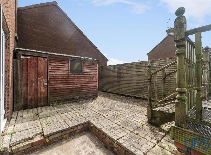 18 Woodside View, Poleglass, Belfast, BT17 0ST