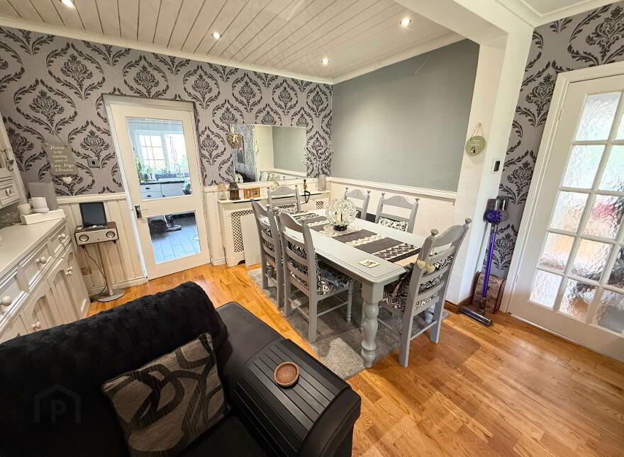 22 Jackson's Road, Holywood, BT18 9EZ