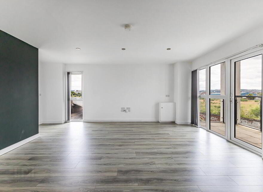 Apartment 2 The Sandford Building 37 Bridge End, Belfast, BT5 4AW