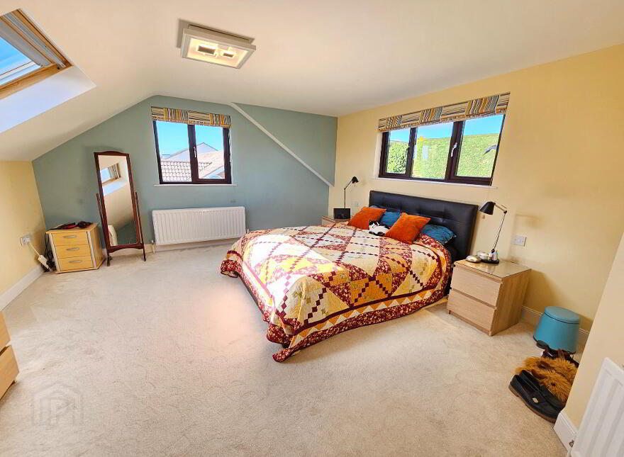 2 Monument Park, Hillsborough, BT26 6EX