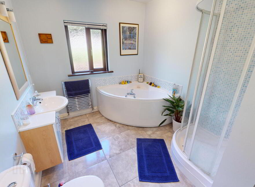 2 Monument Park, Hillsborough, BT26 6EX