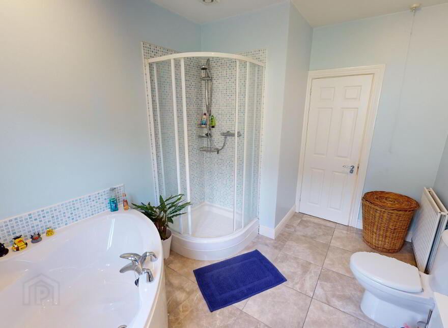 2 Monument Park, Hillsborough, BT26 6EX