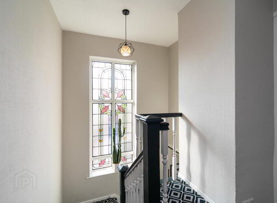 204 Sicily Park, Upper Lisburn Road, Belfast, BT10 0AQ