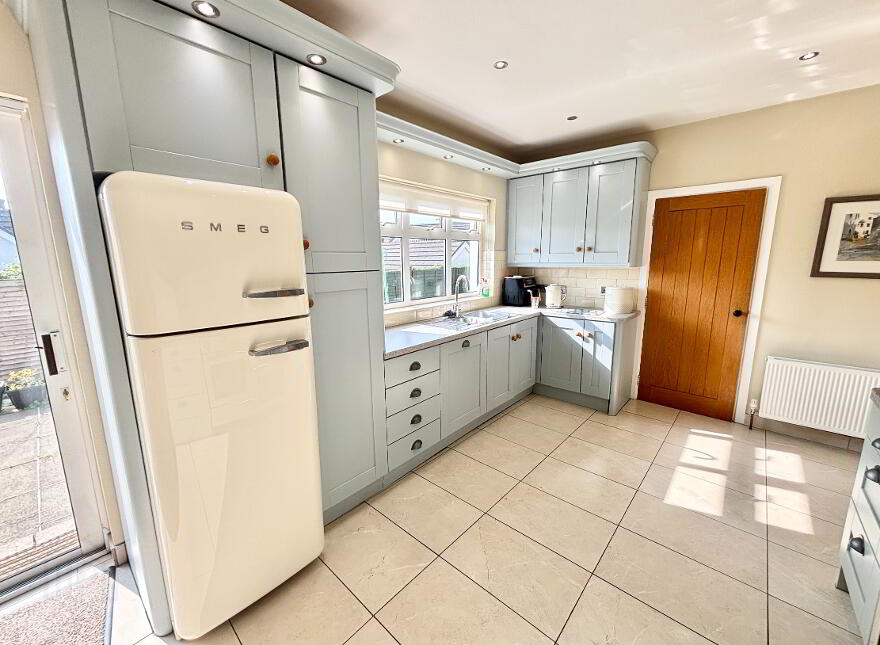 16 Grove Manor, Grove Road, Ballymena, BT43 6EJ