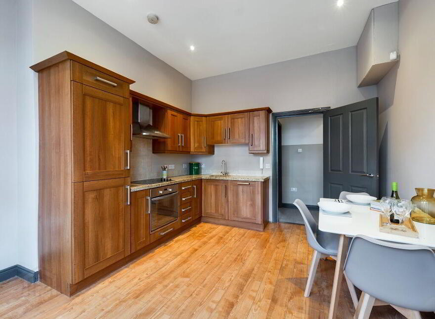 3.1 Eglantine Avenue, Belfast, BT9 6DW