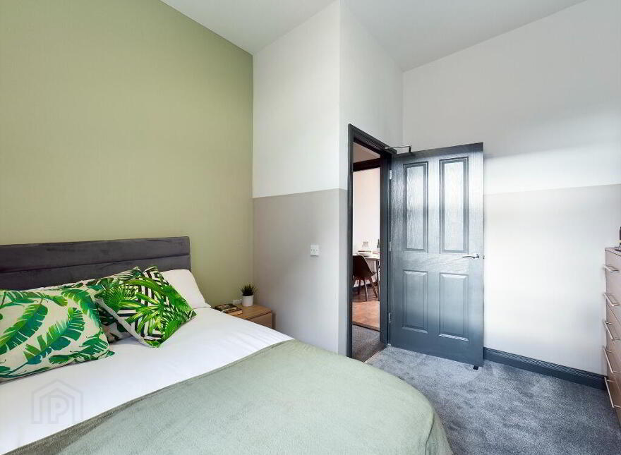 3.1 Eglantine Avenue, Belfast, BT9 6DW